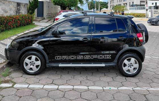 VOLKSWAGEN CROSSFOX 1.6 MI FLEX 8V 4P MANUAL